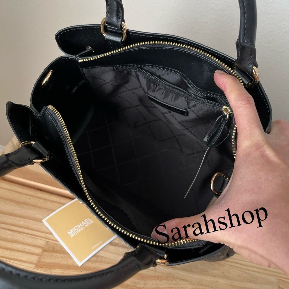 🌼Michael Kors Set - Picture 11 of 16